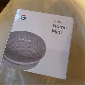 Google home mini white nwt